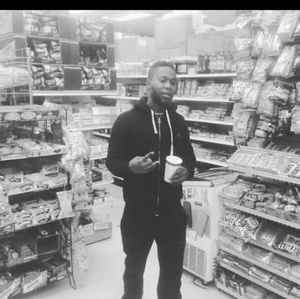 Meet your Posher, Kenroy